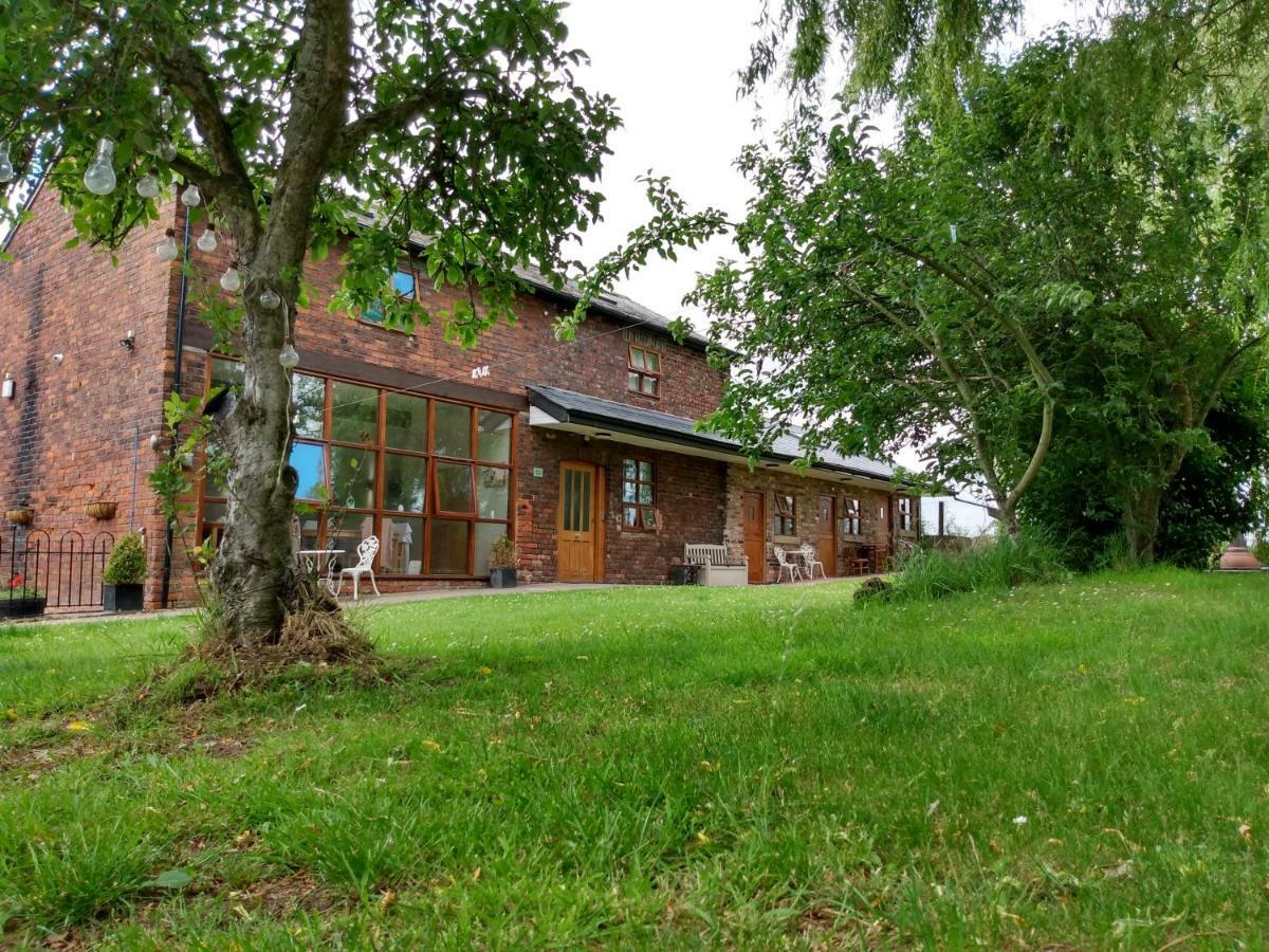 Brook Barn B&B Хейл Екстериор снимка